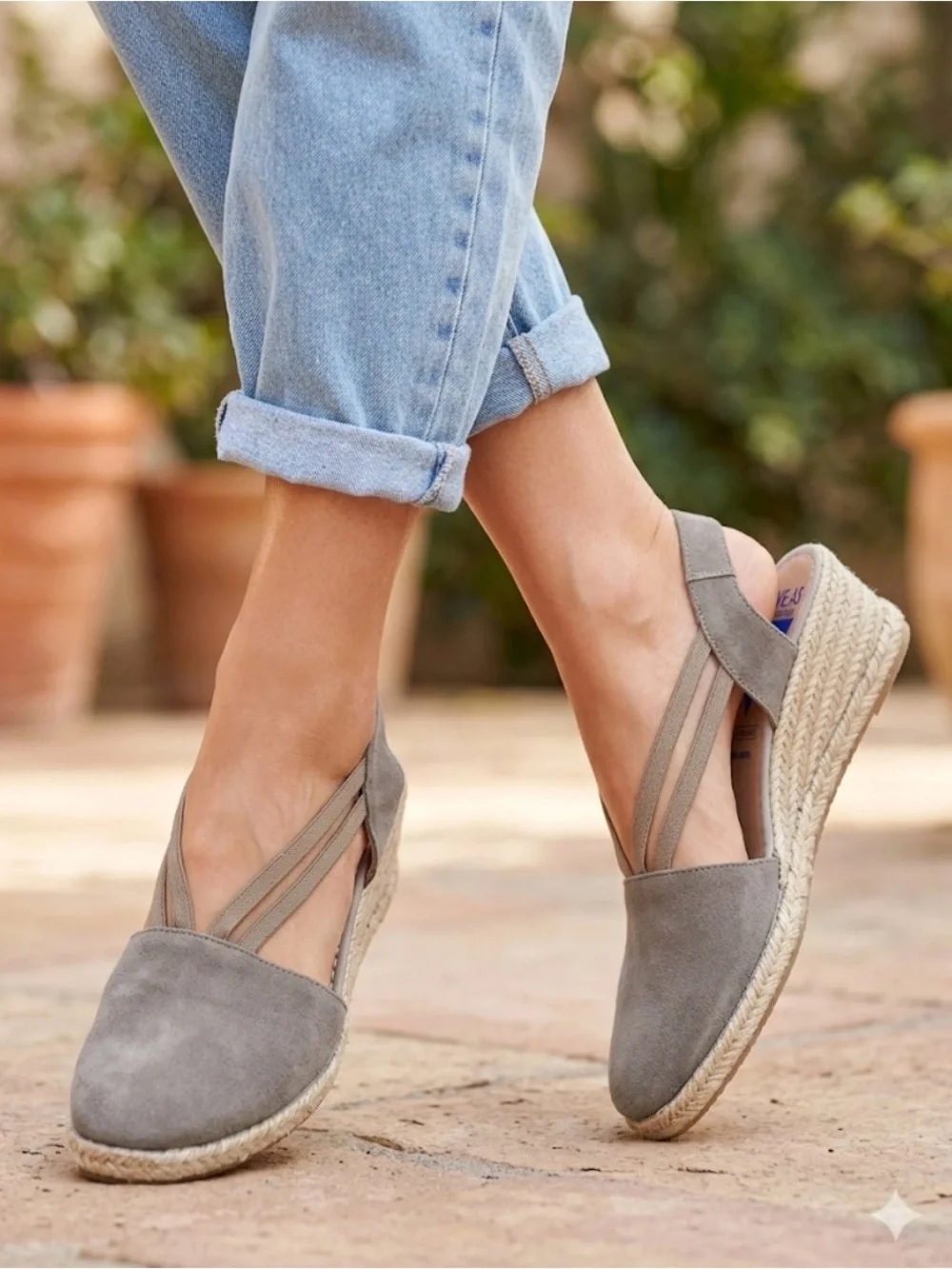 Verbenas Gray Suede Strappy Espadrille Wedges - Size EU 40 (approx size US 9)